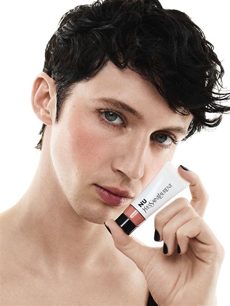 troye sivan ysl beauty|Troye Sivan Named YSL Beauty U.S. Ambassador .